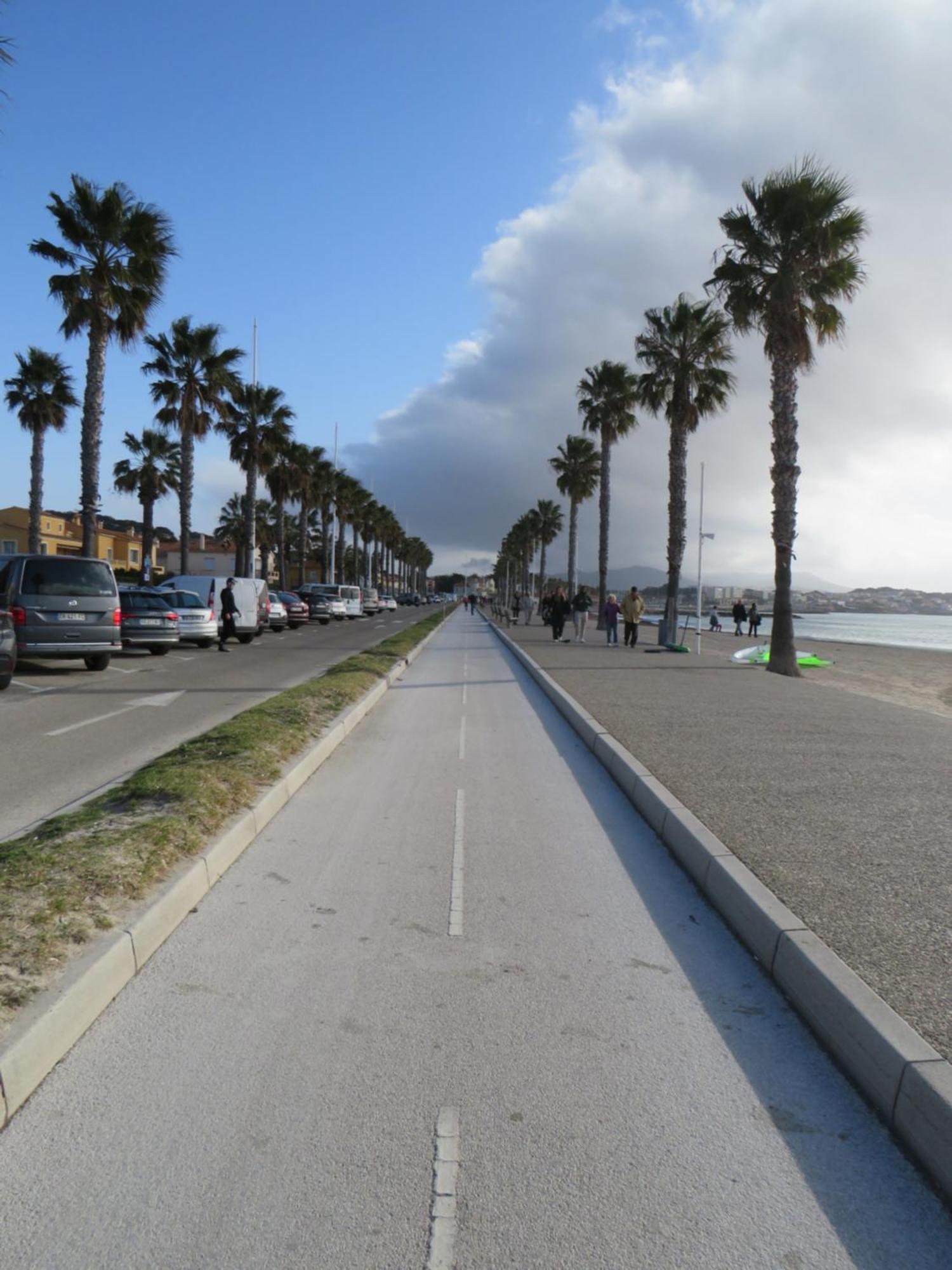 Sanary- La Vie Est Belle- Centre 2 Minutes A Pied- 5 Minutes * Sanary-sur-Mer